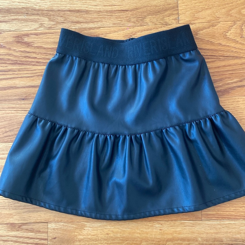 Girls faux leather skirt